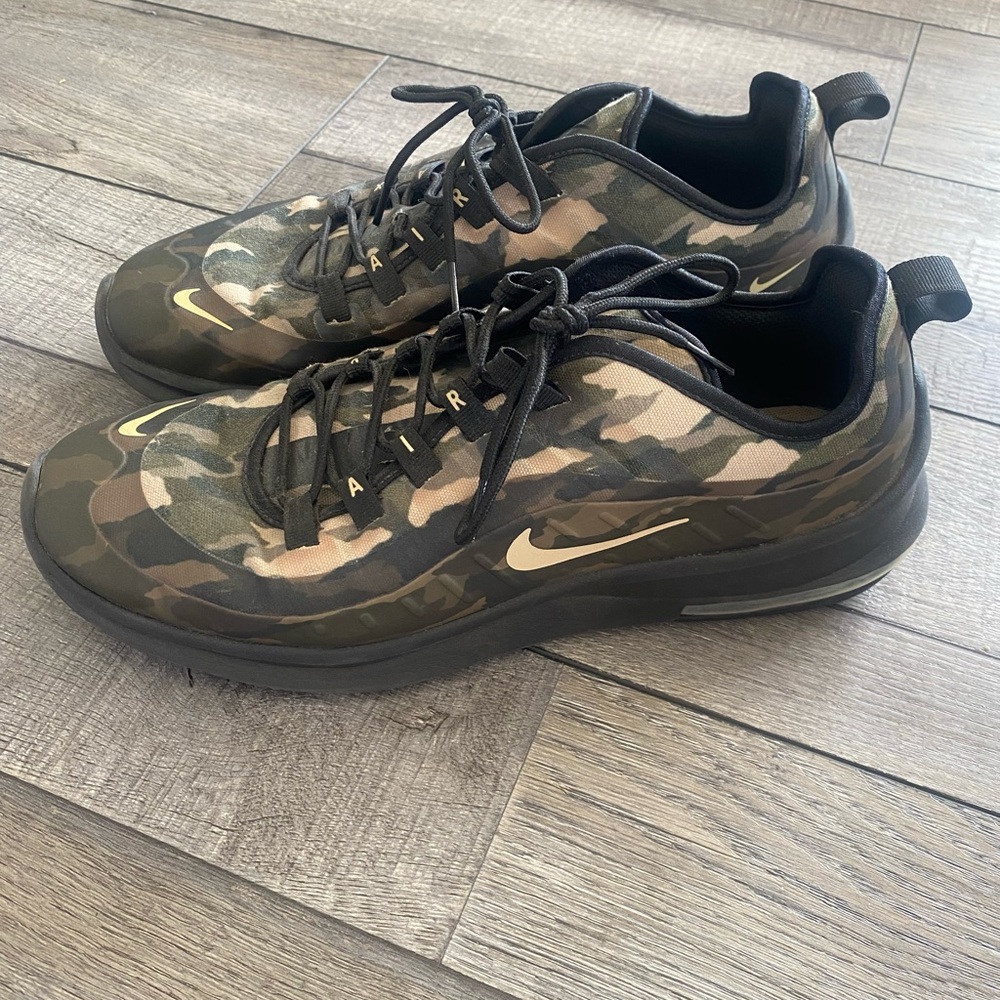 Nike Air Max Camo Sneakers